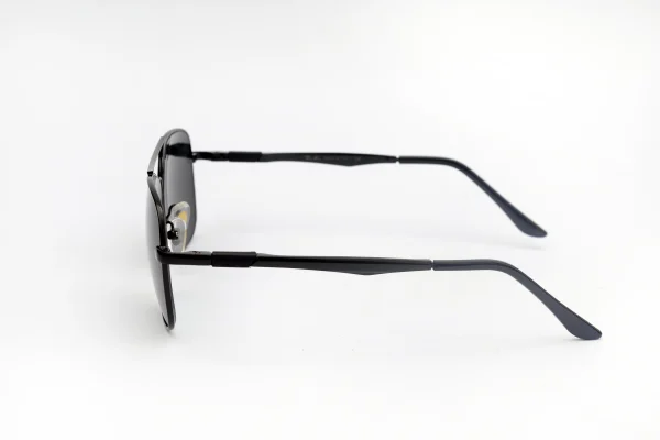 Classic Black Aviator Sunglasses for Men – RBMD-01 - Image 3