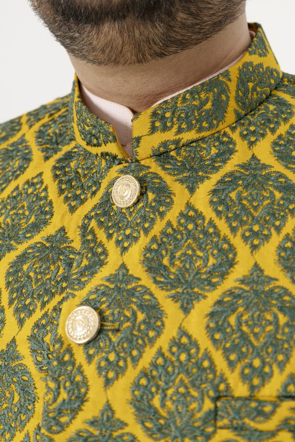 Men Designers Yellow & Green Krandi Jamawar Festive Waistcoat - Image 3